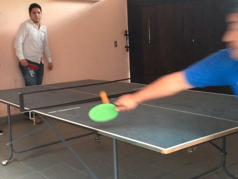 En Tresite no nos destacamos por jugar bien al ping pong...