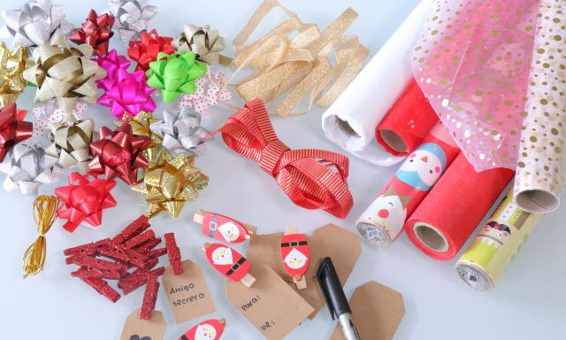Para ser un profesional envolviendo regalos perfectamente