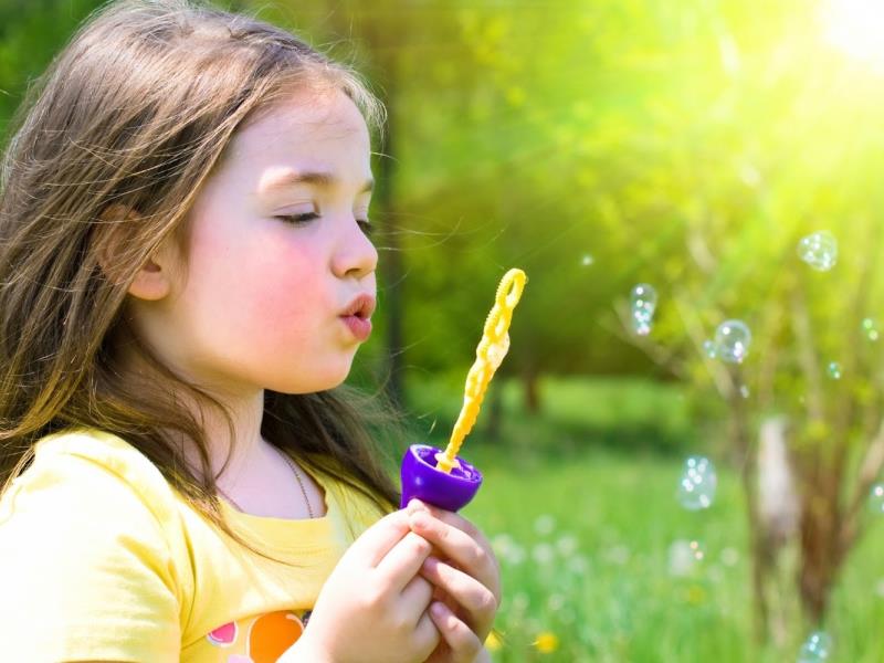 Toda Niña debe vivir como Niña