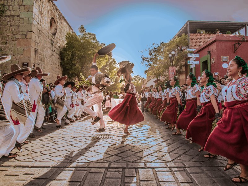TRAJES TÍPICOS DE OAXACA